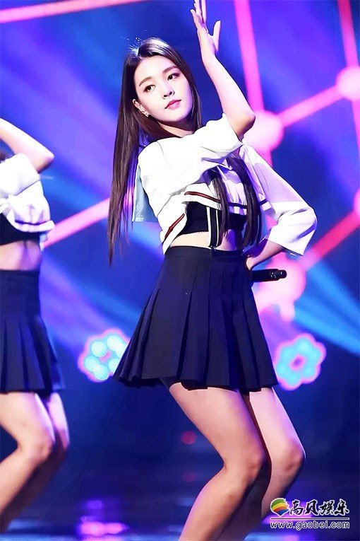 BerryGood饭拍秀 拍摄日期：161008【8合集 1.28 GB】