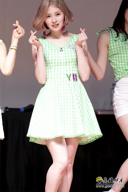 DIA饭拍秀 拍摄日期：170501【4合集 576 MB】