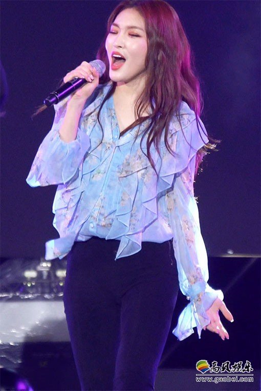 Chung Ha 单拍秀 拍摄日期：181021【24合集 10.9 GB】