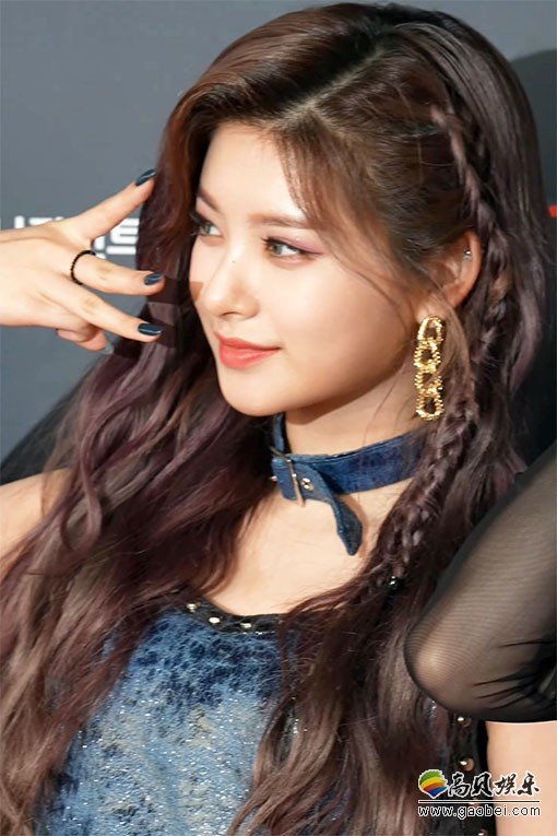 EVERGLOW 饭拍秀 拍摄日期：20201031【7合集 5.49 GB】