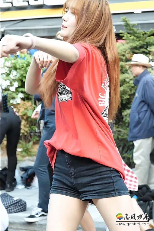 Diem 女团单拍秀 拍摄日期：180421【6合集 398 MB】