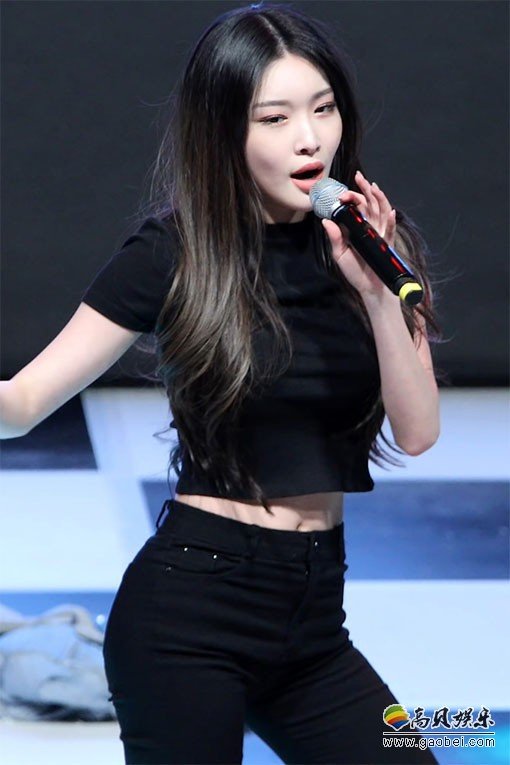 Chung Ha 单拍秀 拍摄日期：190403【8合集 4.64 GB】