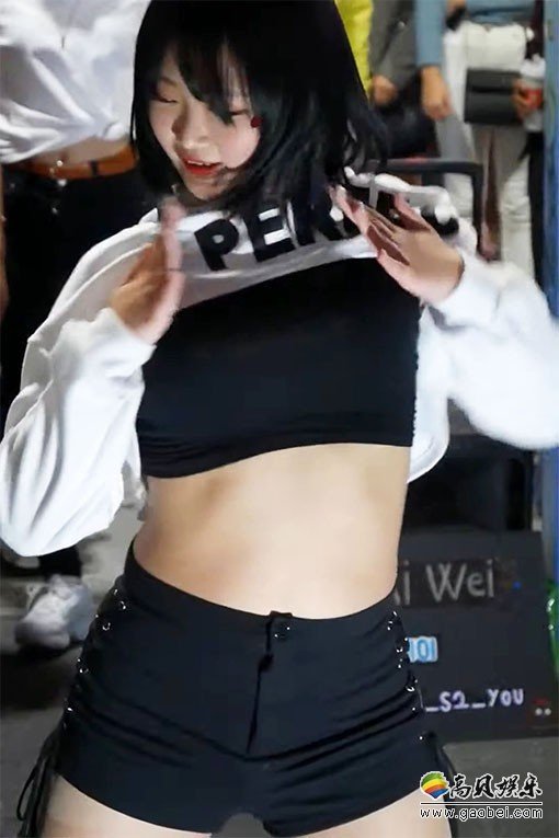 Ai Wei 饭拍秀 拍摄日期：191012【17合集 1.17 GB】