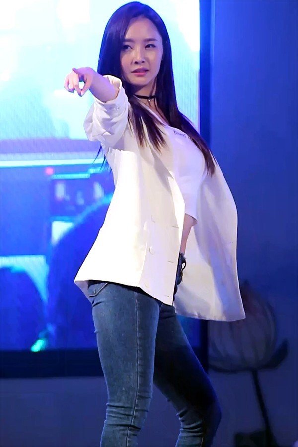 Dal Shabet 拍摄日期：160506 【11 合集 1.31 GB】Dal Shabet饭拍秀