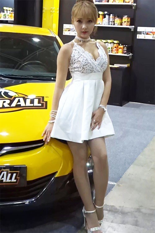2016 韩国首尔车展美女车模无水印饭拍秀-36【96.2 MB】