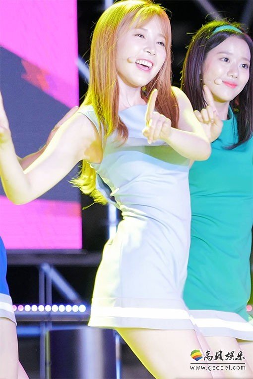 APRIL饭拍秀 拍摄日期：170602【7合集 1.46 GB】