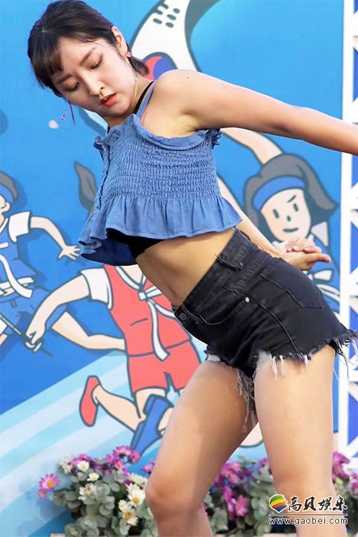 BADKIZ 单拍秀 拍摄日期：180811【8合集 3.29 GB】