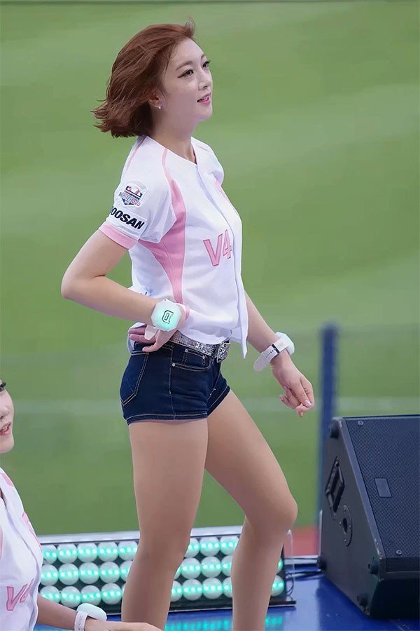 150730 两山拉拉队长许银美 – Ah yeah