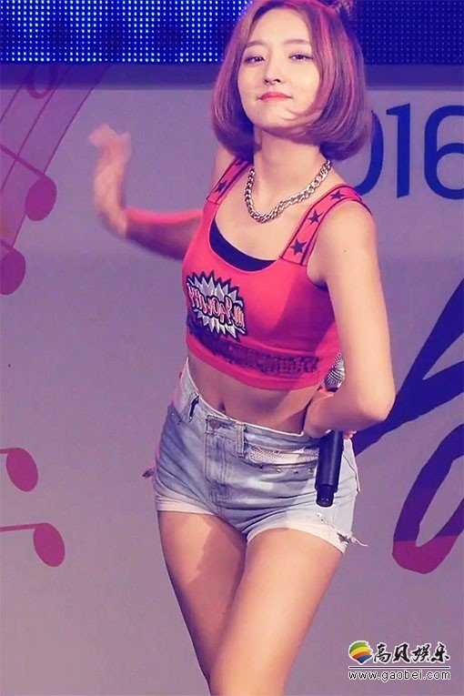 BADKIZ饭拍秀 拍摄日期：160923【5合集 575 MB】