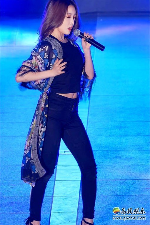 CHUNG HA 韩国女团 拍摄日期：170928【5合集 475 MB】