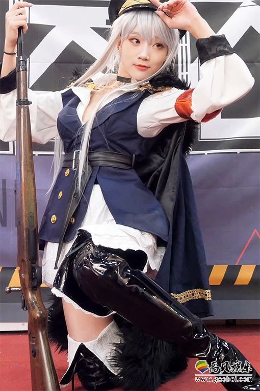 COSPLAY 单拍秀 拍摄日期：180819【3合集 883 MB】